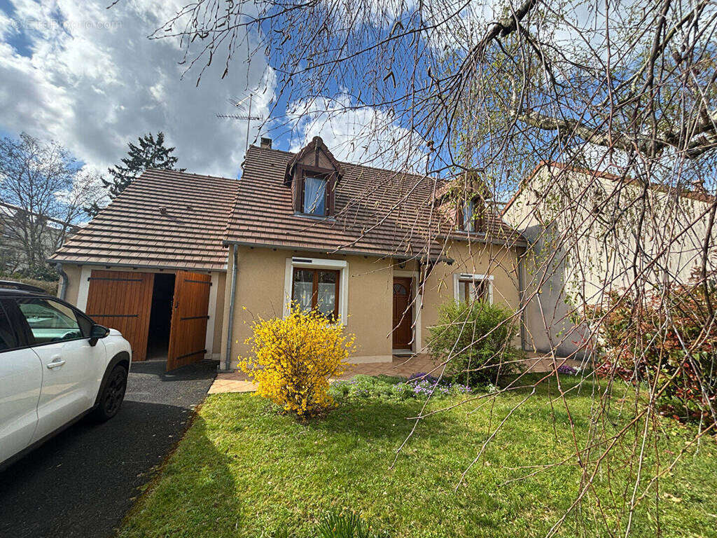 Maison à CHATEAUROUX