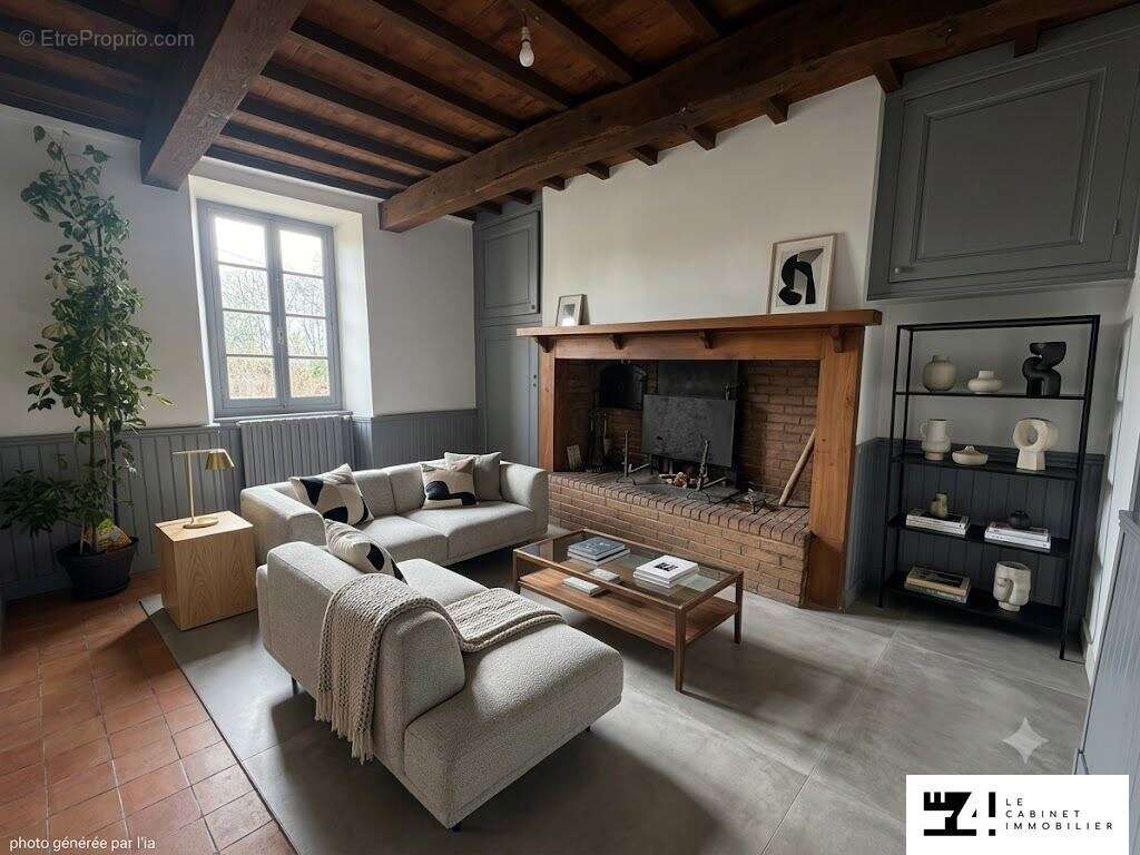 Maison à LUSSAN-ADEILHAC