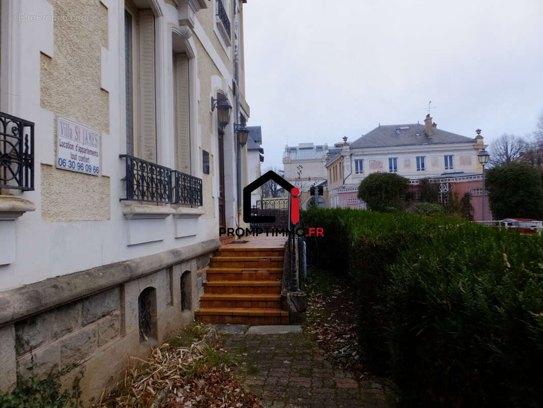 Appartement 331 m² à Neris-Les-Bains  - photo 5