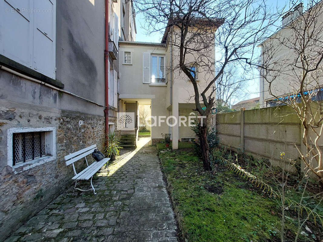 Appartement à VILLEMOMBLE