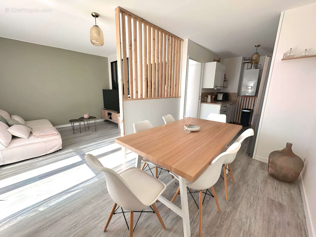 Appartement à SAINT-LAURENT-SUR-SAONE