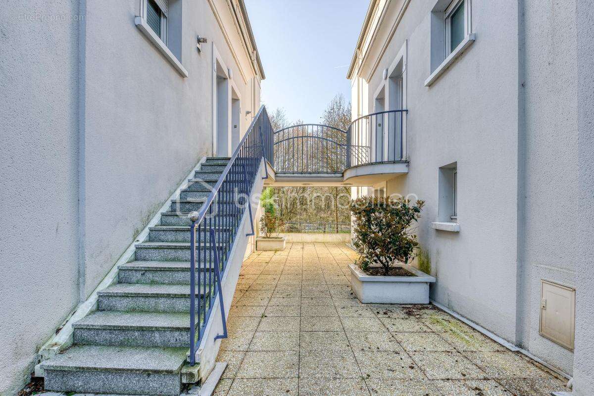 Duplex proche Centre Ville au Calme + balcon + box - photo 14