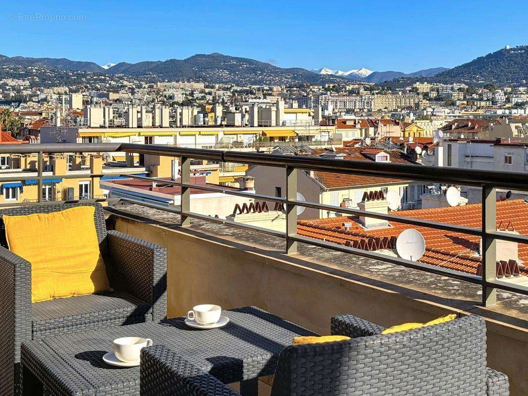 Appartement à NICE