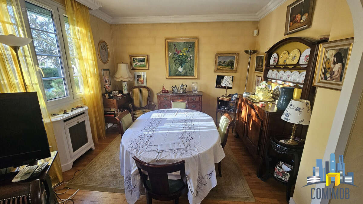 Maison à SAINT-GRATIEN