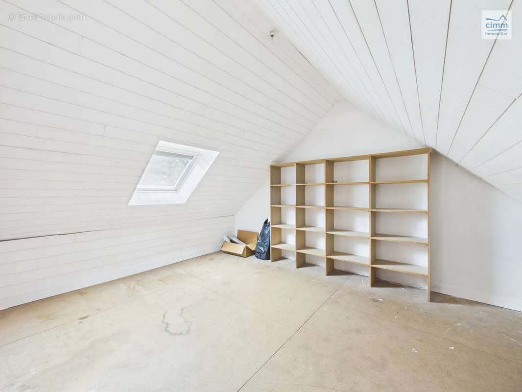Maison centre bourg - photo 13