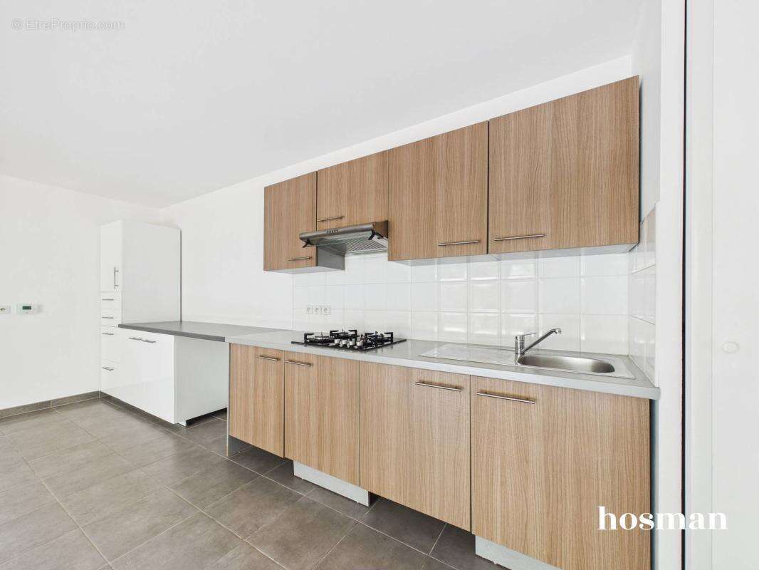 Superbe appartement T4 de 87 m² avec jardin privatif, double parking, Rue Hustin, Le Haillan - photo 6