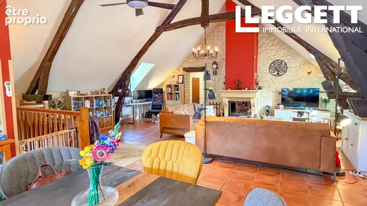 Grande villa de caractère, 8 chambres, gite, piscine, 13 ha – environnement magnifique à Gourdon - photo 4
