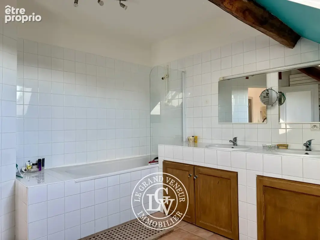 Fontainebleau – élégante maison bourgeoise de 227 m² avec jardin, véranda et garage - photo 27