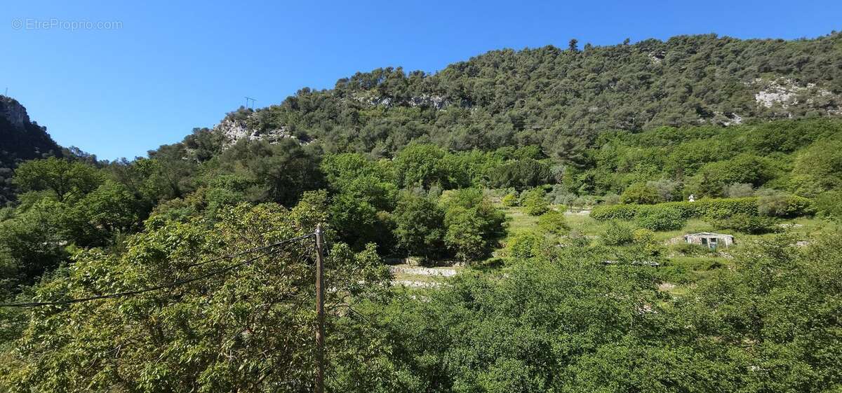 Maison à TOURRETTE-LEVENS