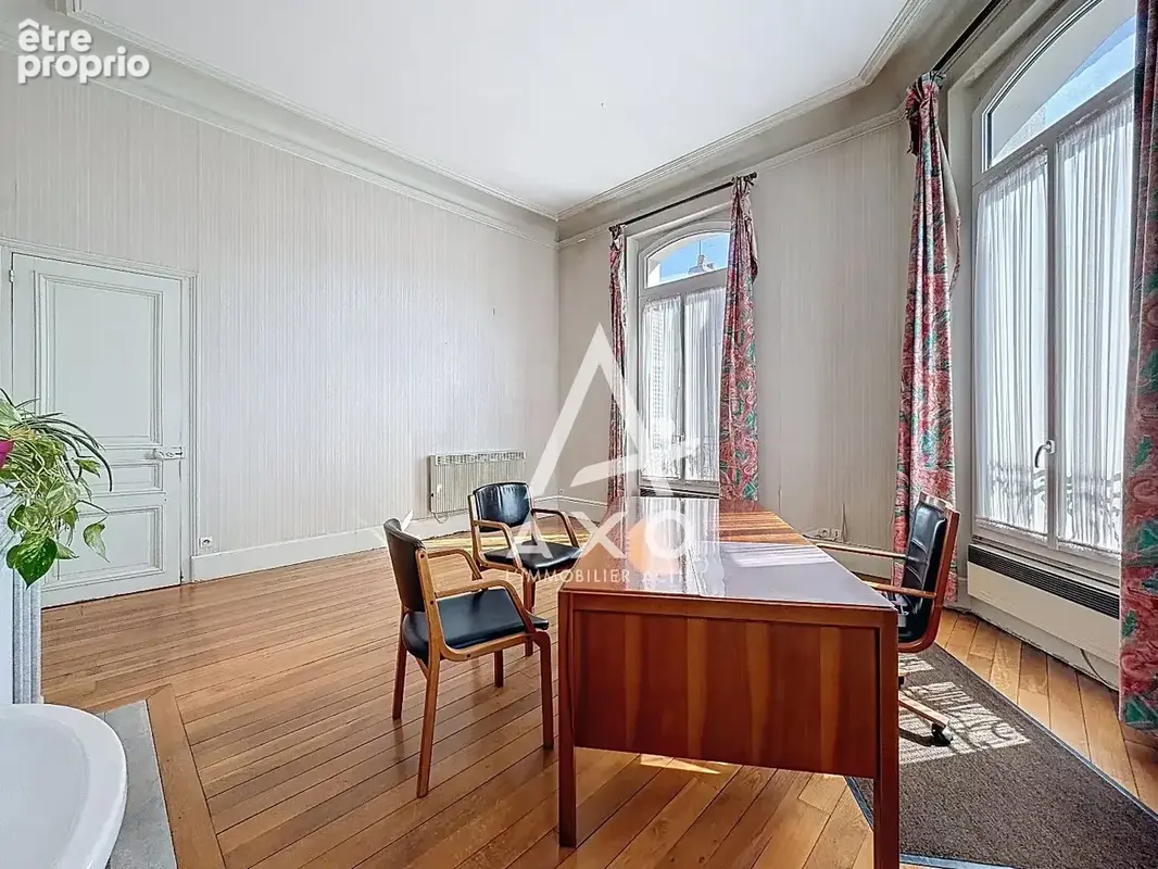 Ensemble immobilier situé en hypercentre - photo 2