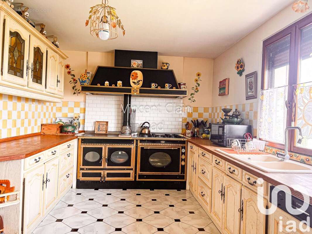 Photo 8 - Maison à FONTAINE-CHALENDRAY