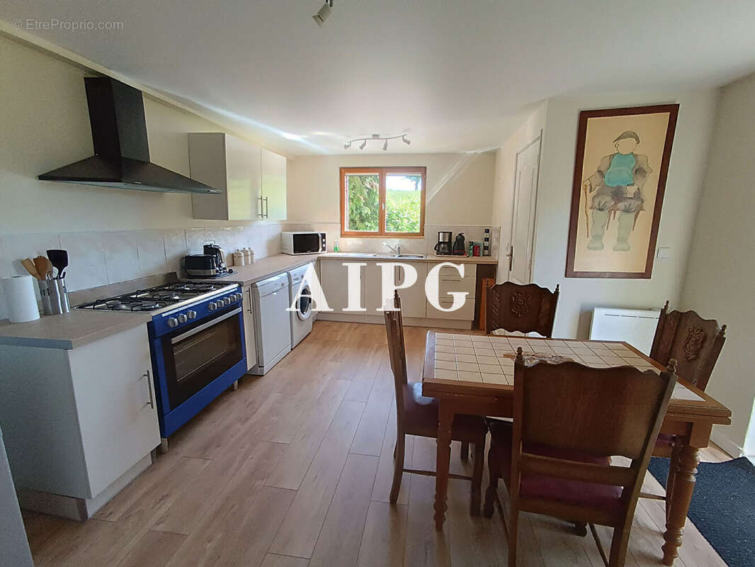 Plussulien, maison avec gîte à vendre - photo 4