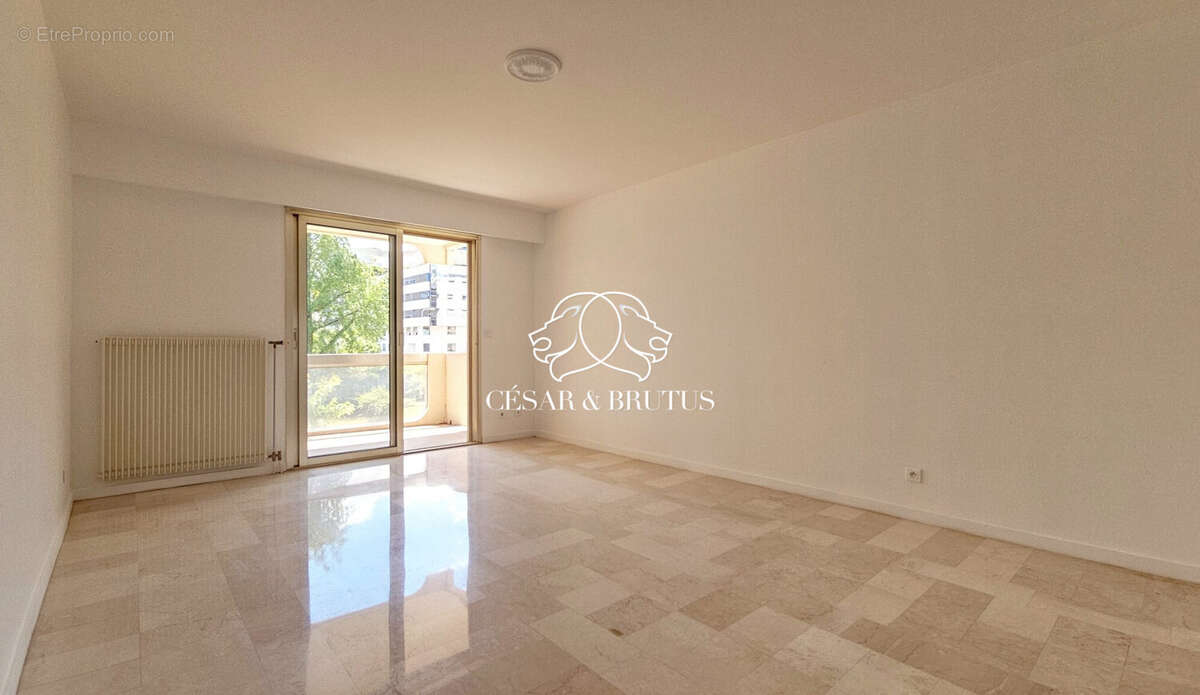 Appartement à LYON-6E