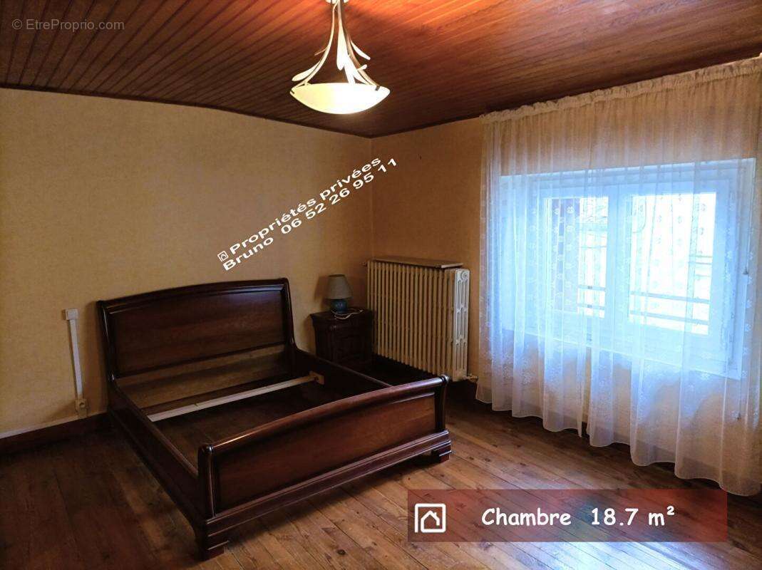 Maison à COUIZA