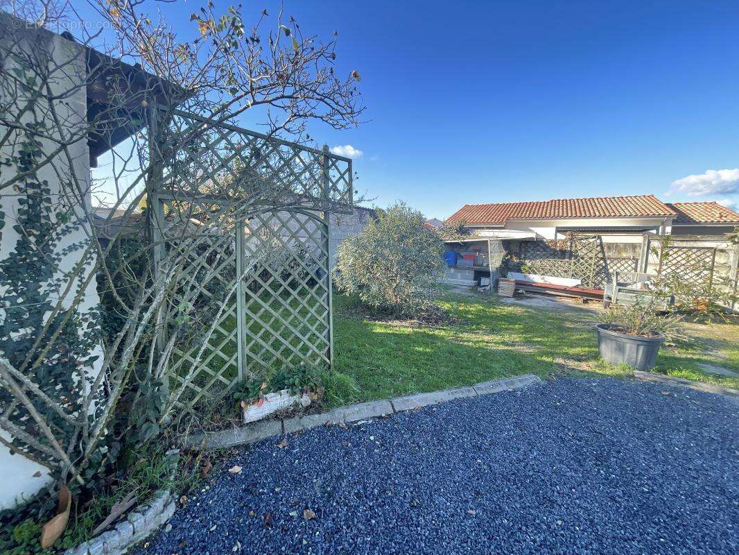 Commerce à ARBANATS