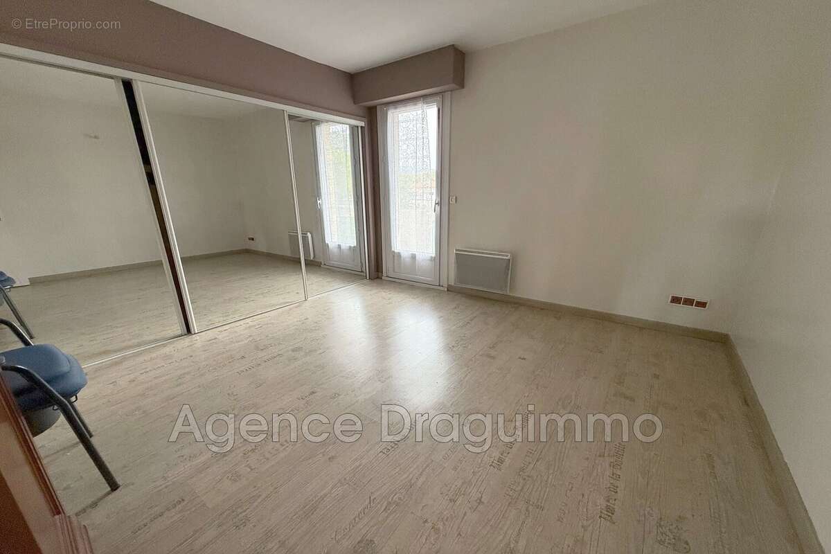 Appartement à DRAGUIGNAN