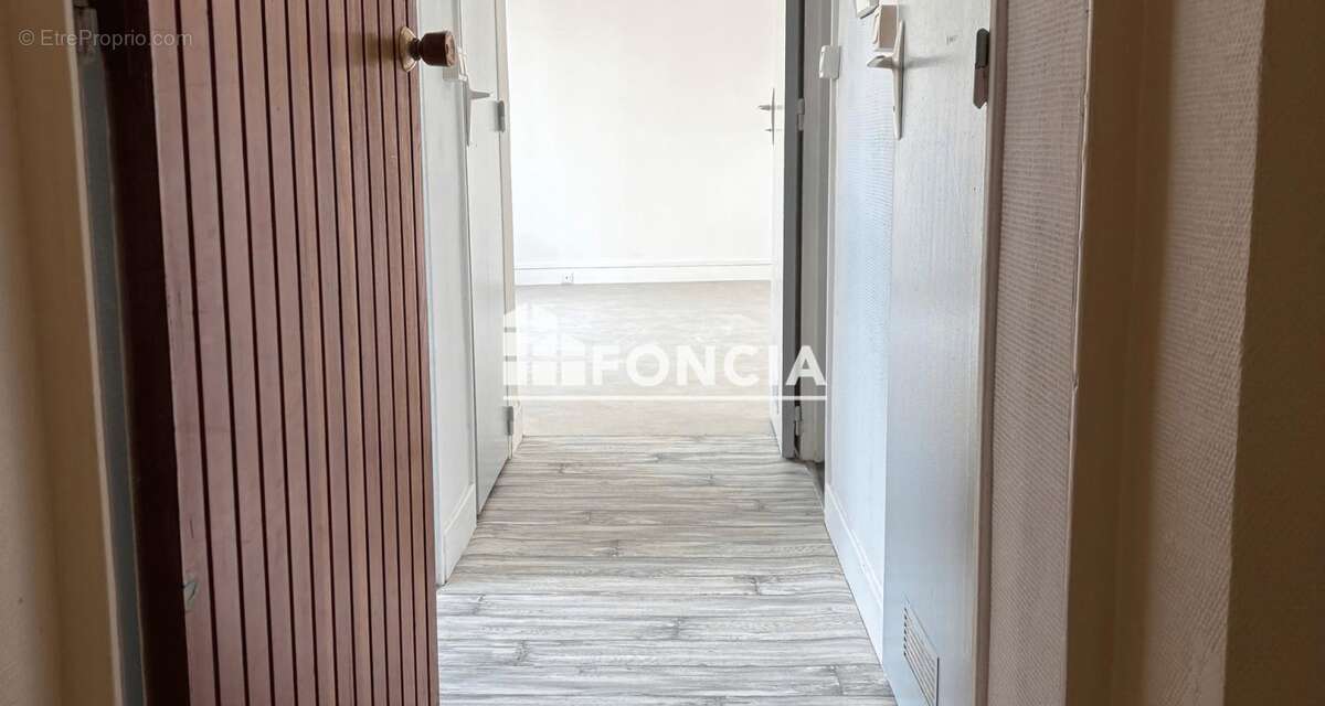 Appartement à FONTAINEBLEAU