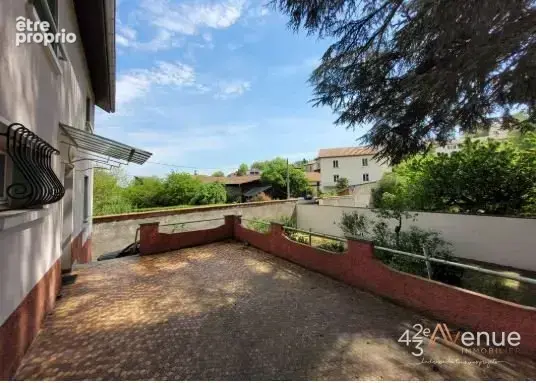 Maison 81 m² à Rive-De-Gier  - photo 2