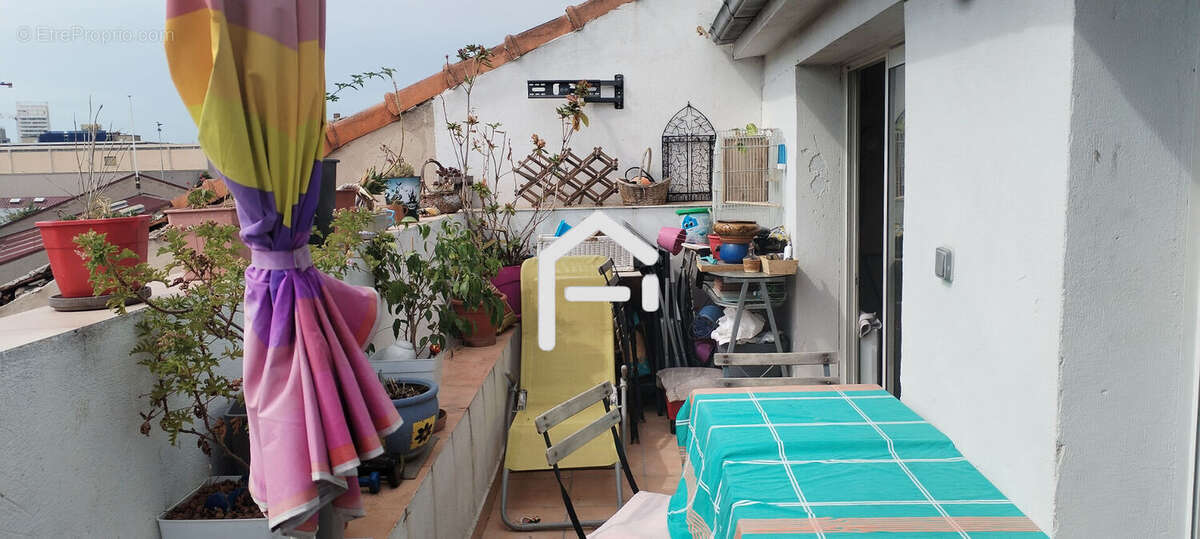 Appartement 400 m² à Marseille-15e  - photo 6