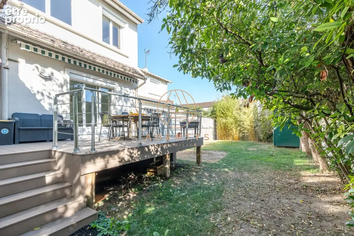 Photo Maison à Champigny-Sur-Marne au prix de 699 000€