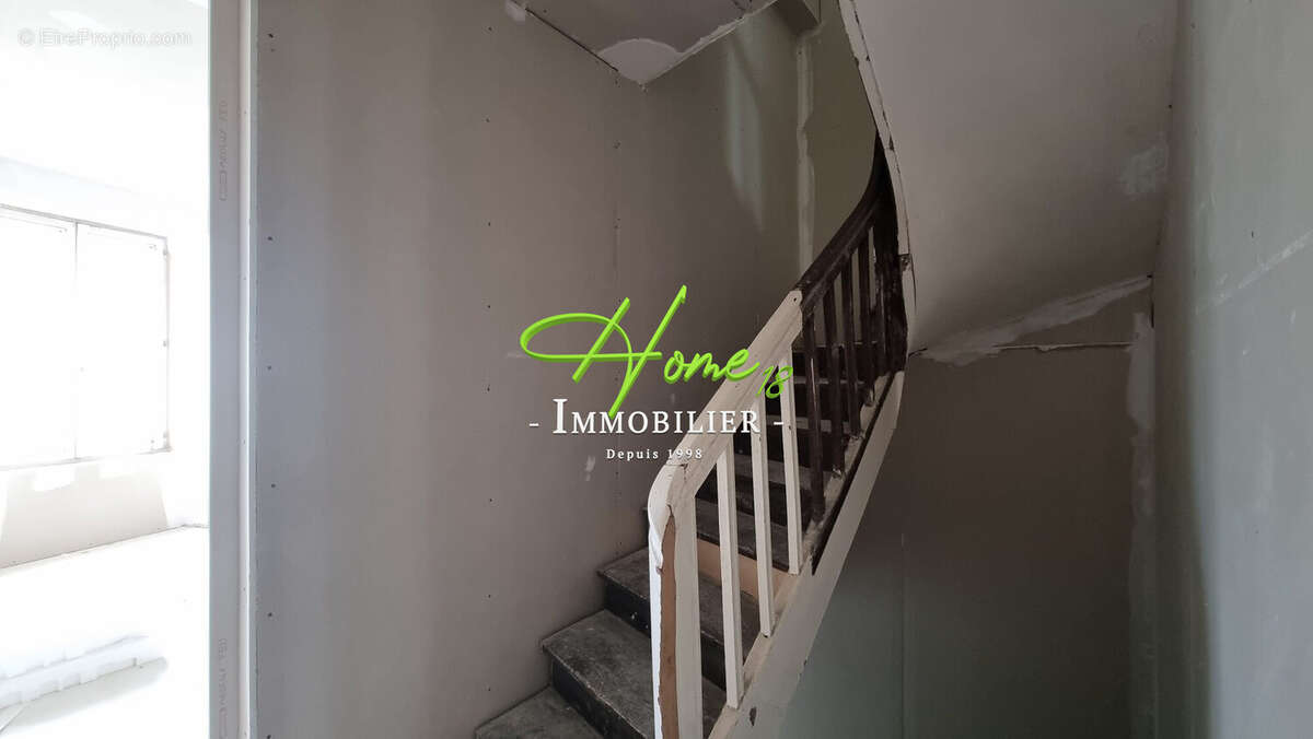 Appartement à SAINT-MARTIN-D'AUXIGNY