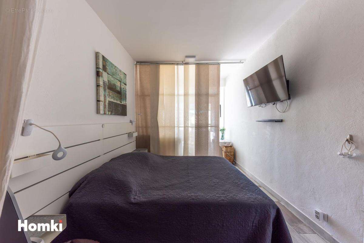 Appartement à MANDELIEU-LA-NAPOULE