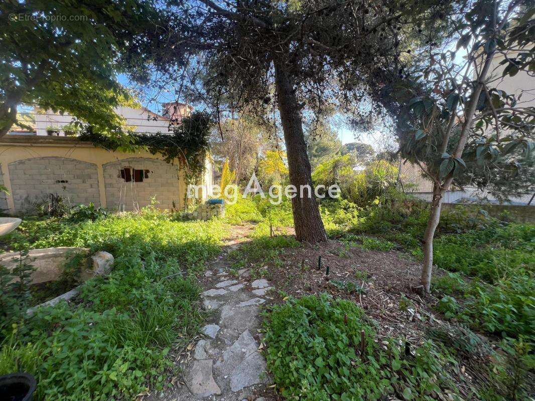 Maison à LA SEYNE-SUR-MER