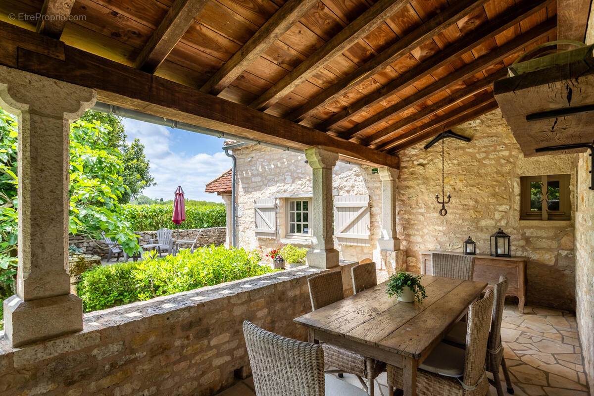 Maison à BAGAT-EN-QUERCY