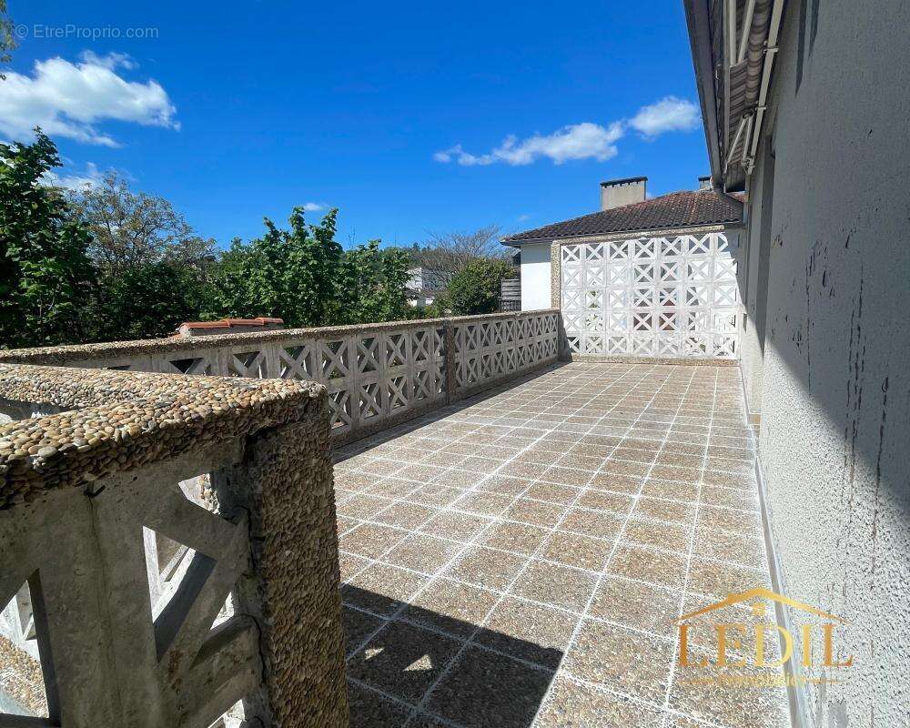 Maison de ville avec garage - photo 4