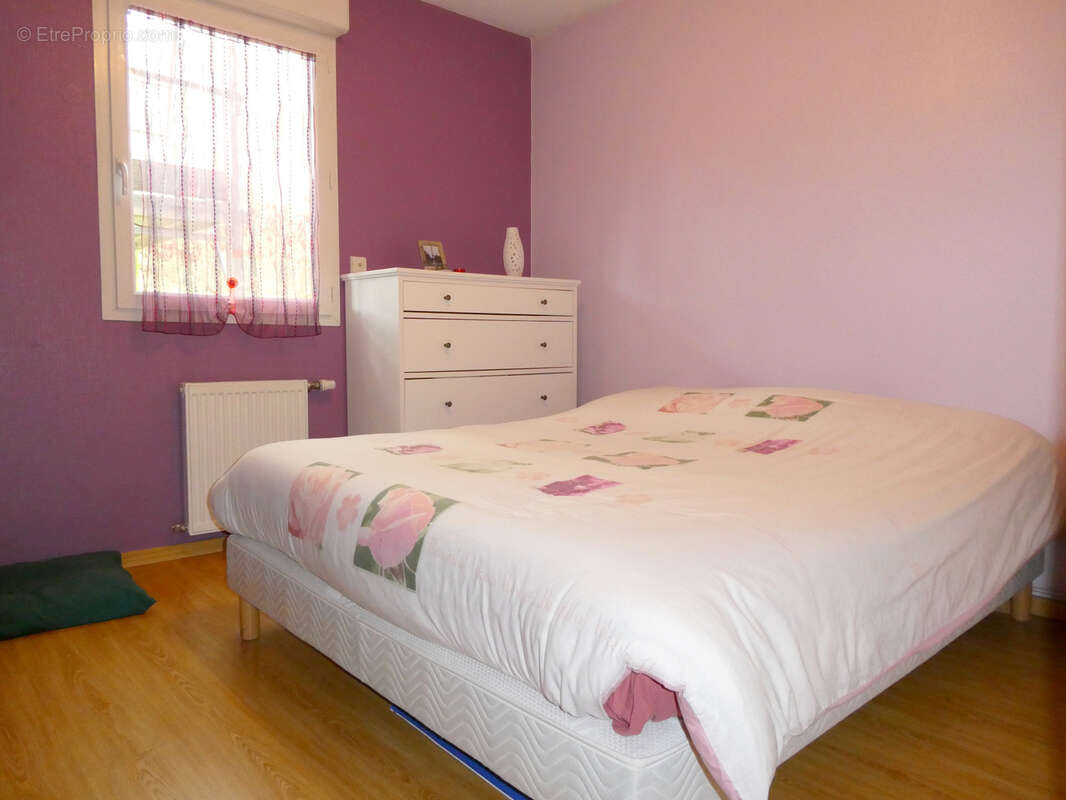 Appartement à SAINTE-FOY-L'ARGENTIERE