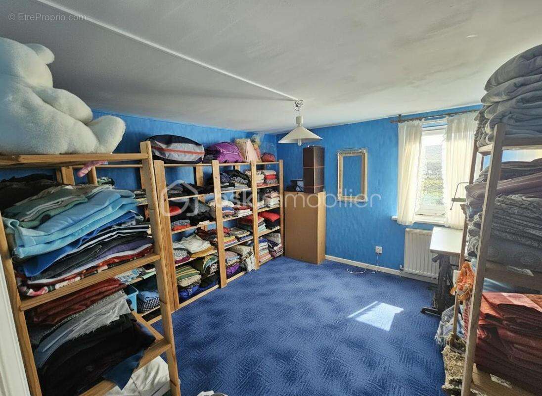 Maison à SAINT-JEAN-SAINT-MAURICE-SUR-LOIRE