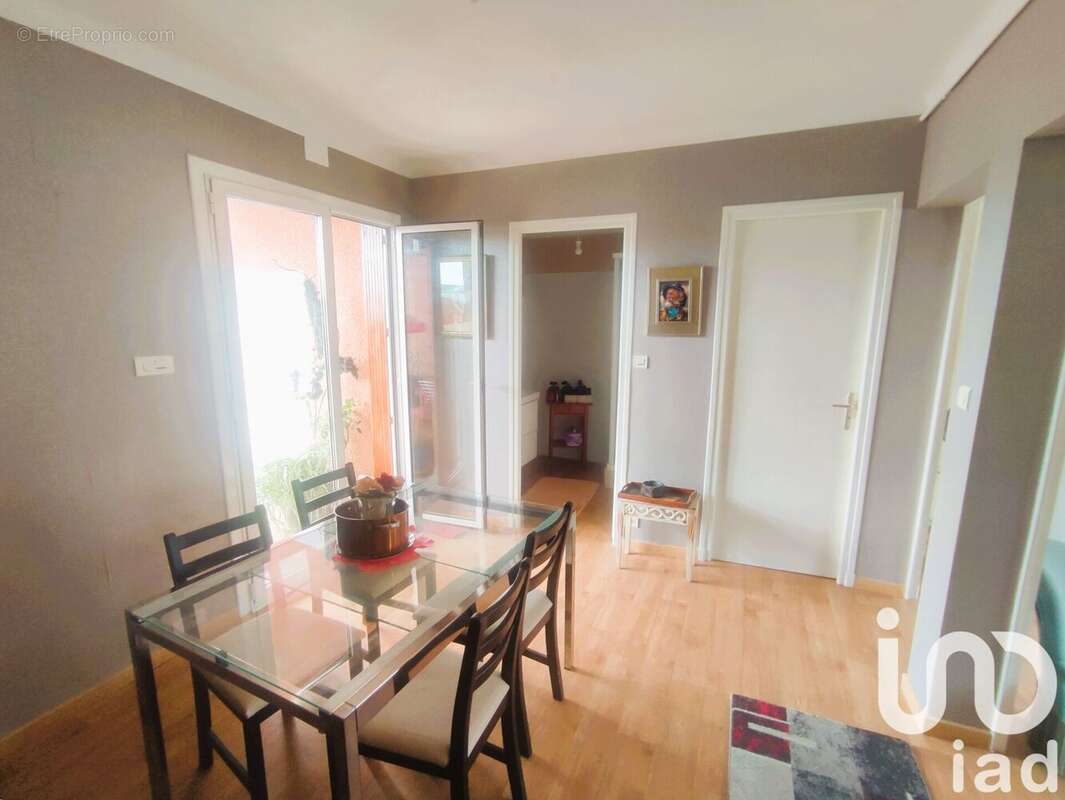 Appartement 55 m² à Caussade  - photo 5