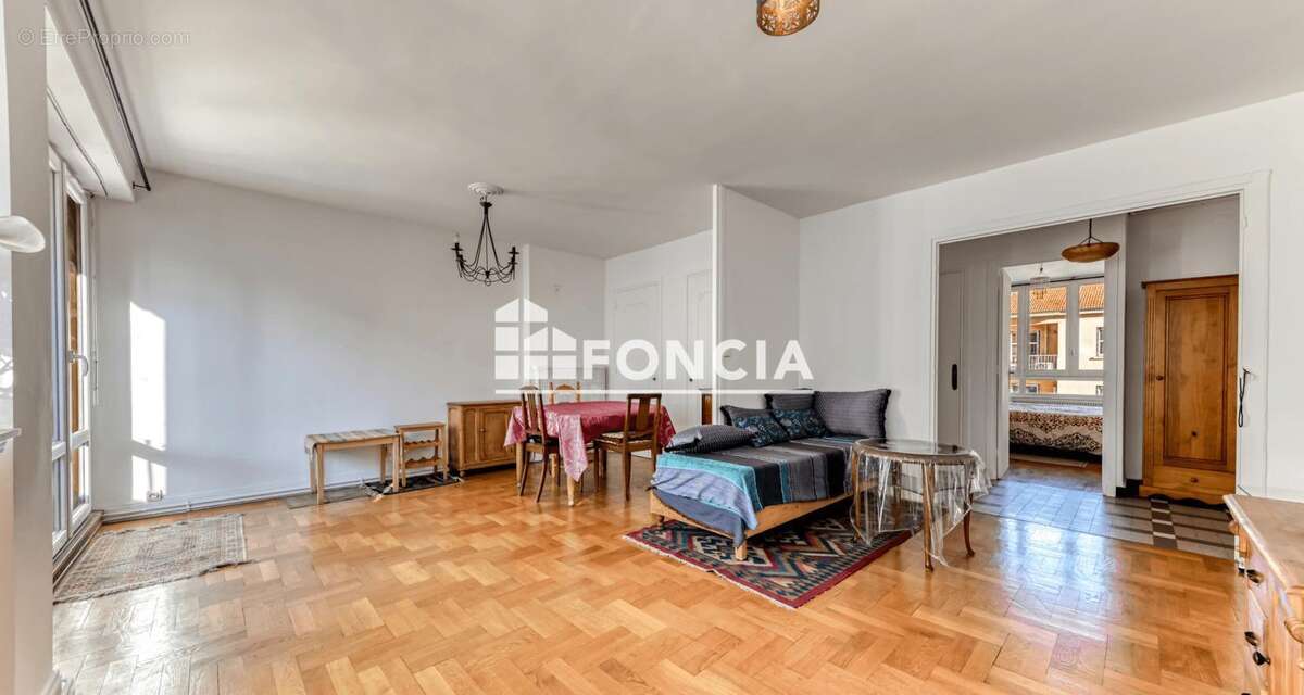 Appartement à LYON-3E