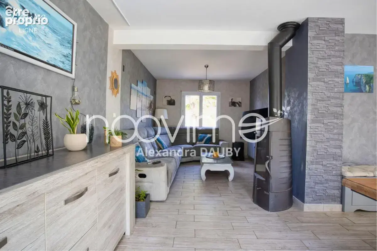 [Laura] - Maison 4 chambres, sous-sol, parcelle de 1 800 m2 - photo 3
