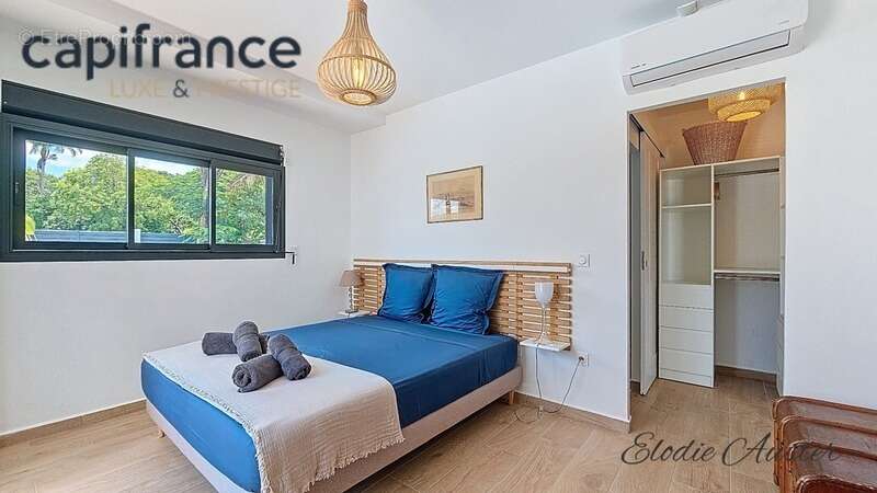 Maison à PORT-LOUIS