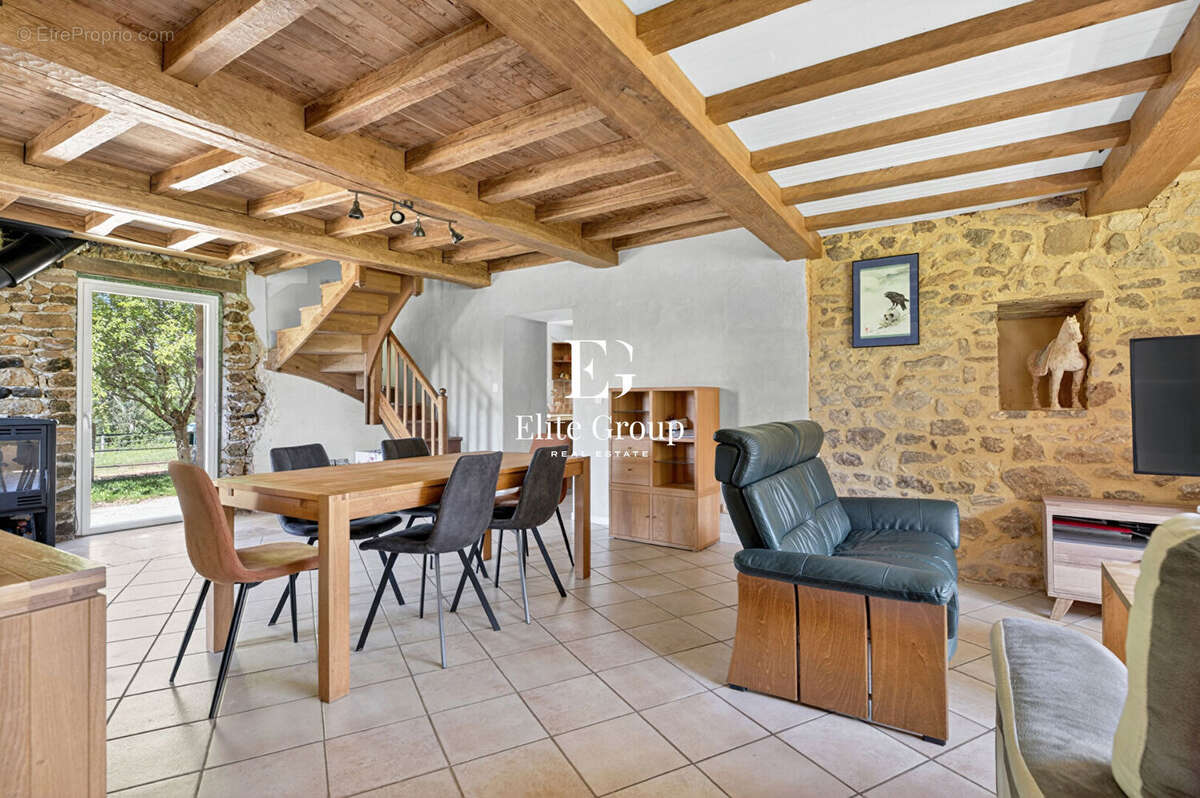 Maison à BELVES