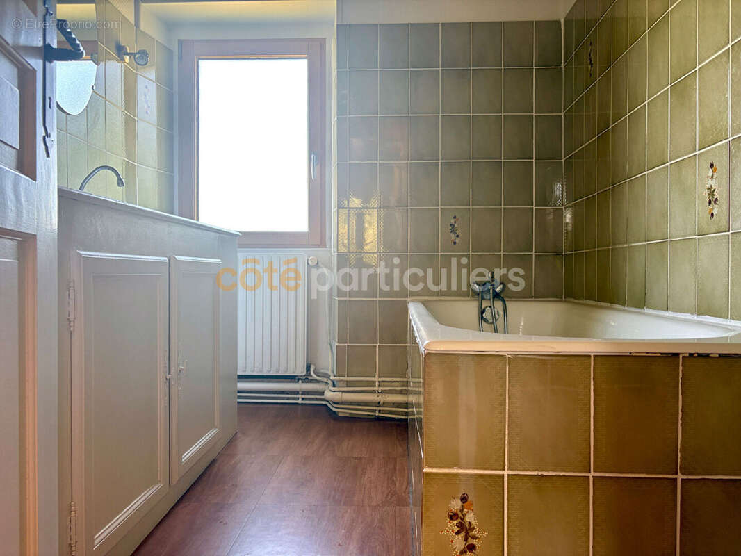 Maison de campagne - 172 m² habitables - LE GRIPPON - photo 12