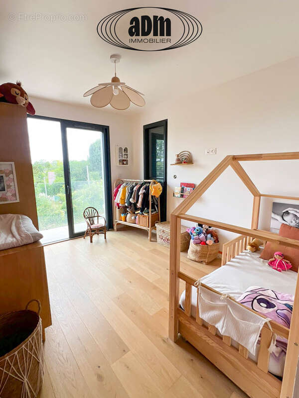 Maison à VILLIERS-SUR-MORIN