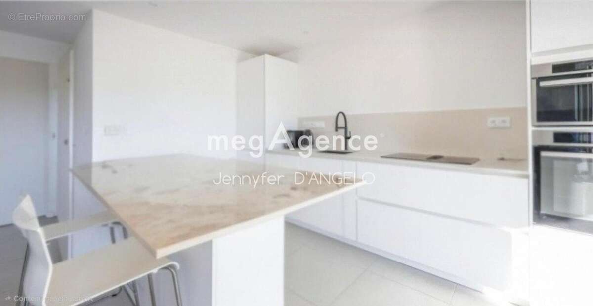 Appartement à SANARY-SUR-MER
