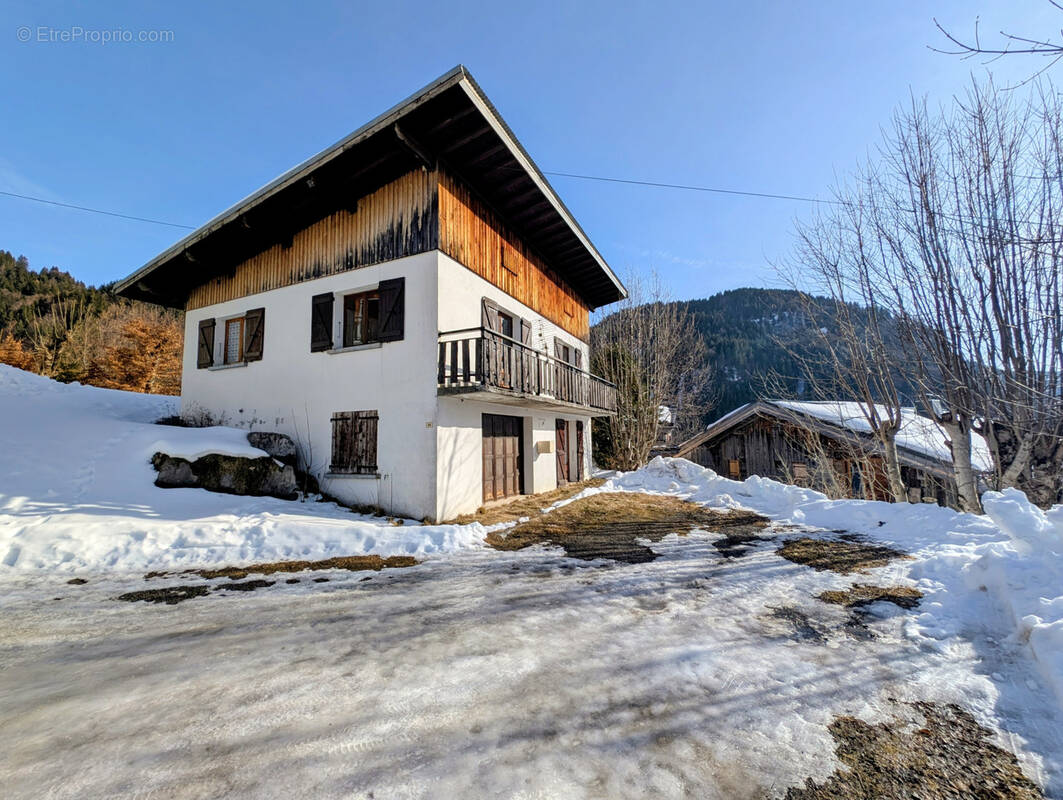 Maison à LA GIETTAZ