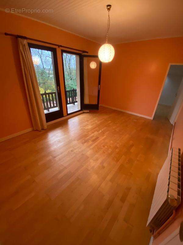 Maison à SAINT-LOUBES