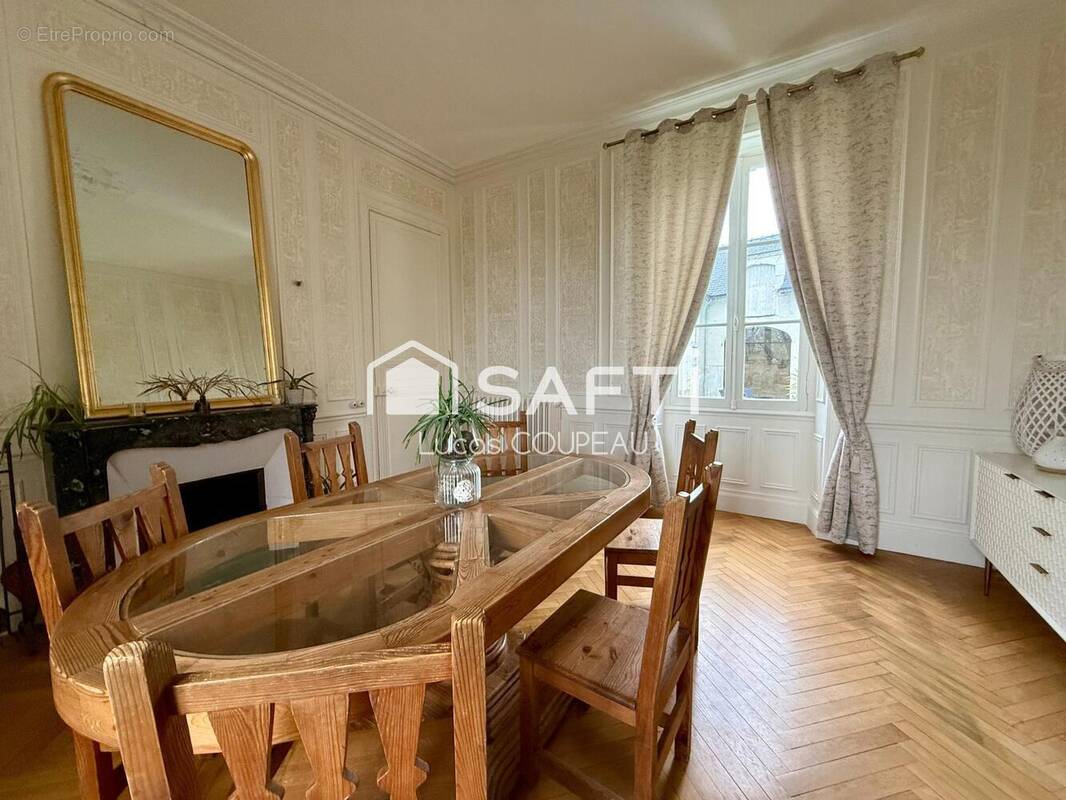 Photo 1 - Maison à SOULAIRE-ET-BOURG