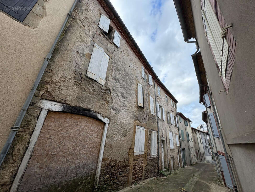 Appartement à SAINT-AMANS-SOULT