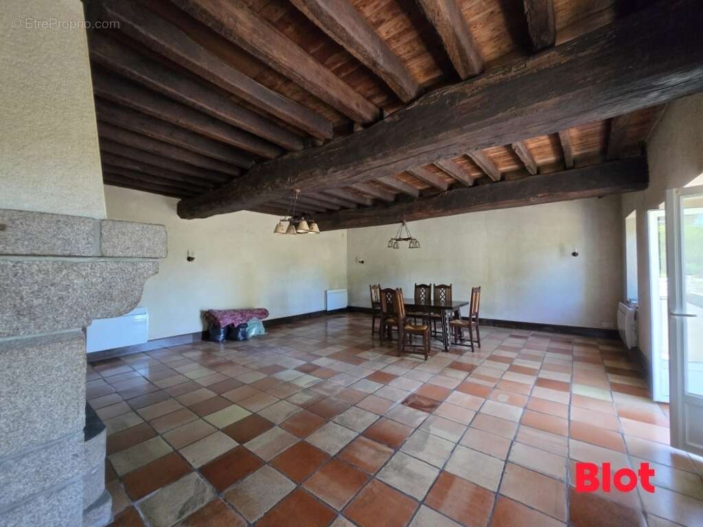 Maison 146 m² à Javene  - photo 3