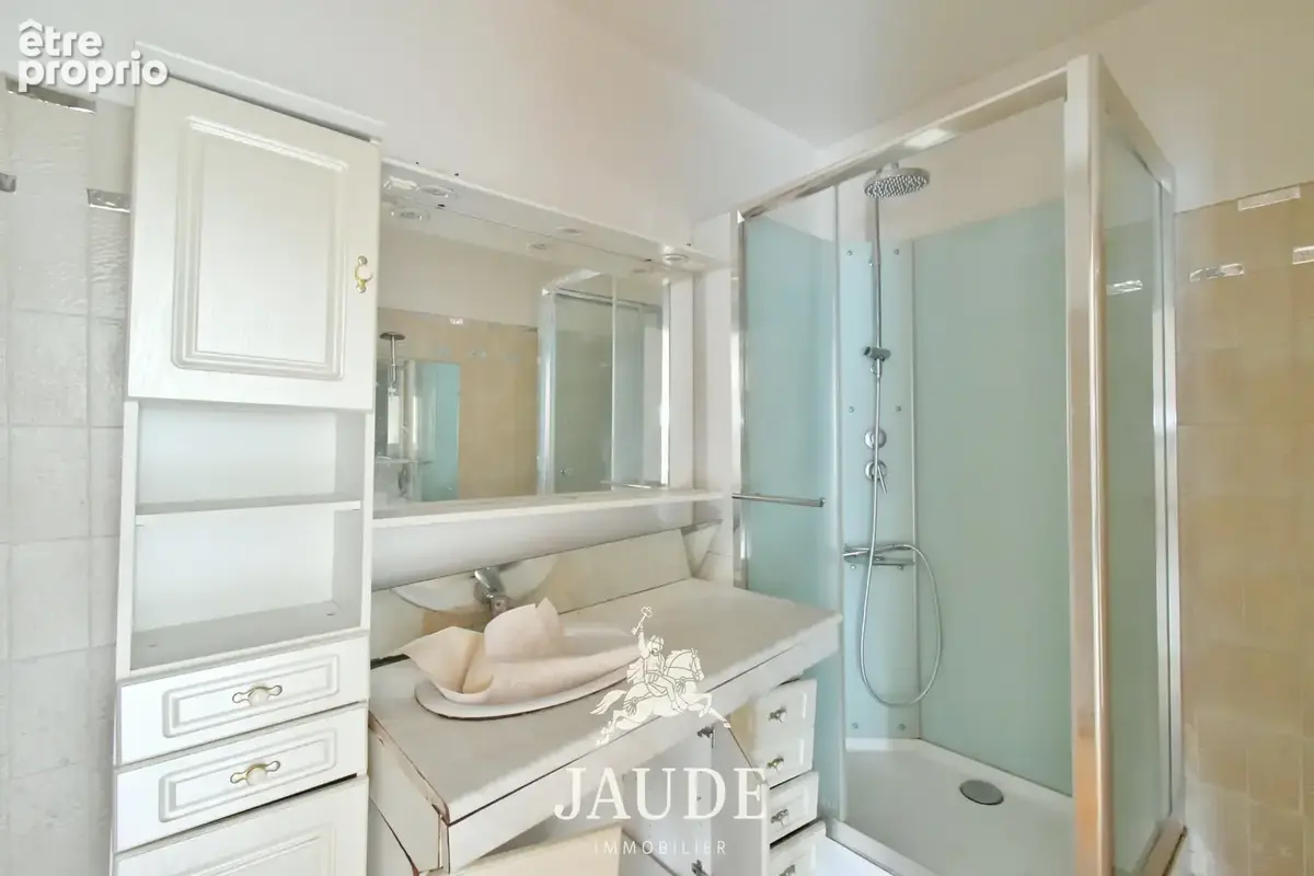 F3 de 72m2 avec BALCON et Parking - VUE PARC - photo 7