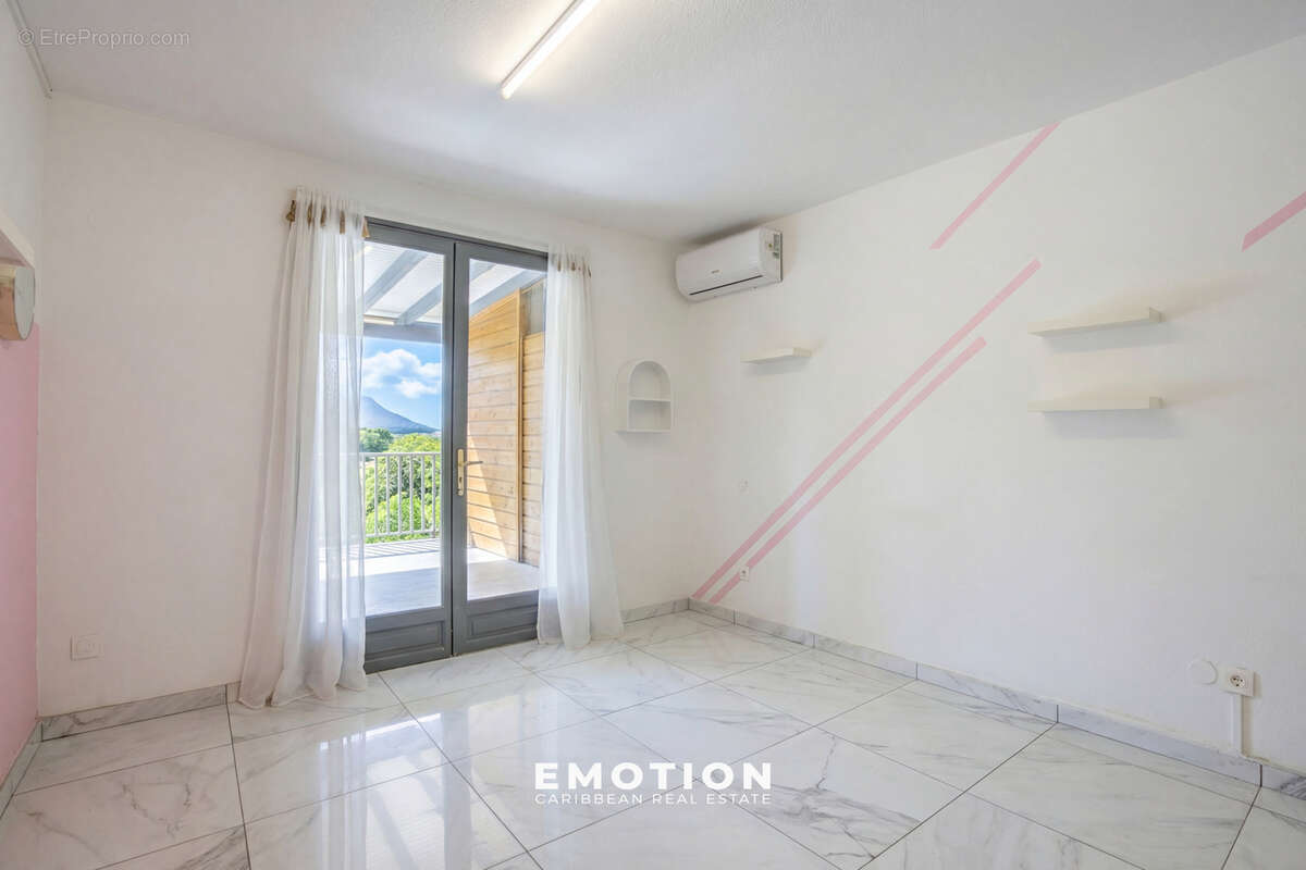 Maison à SAINT-MARTIN