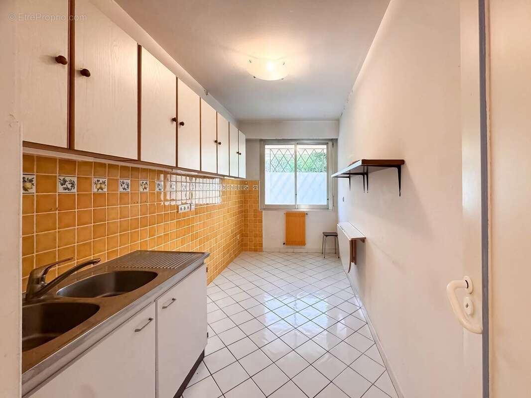 Appartement à BEAULIEU-SUR-MER