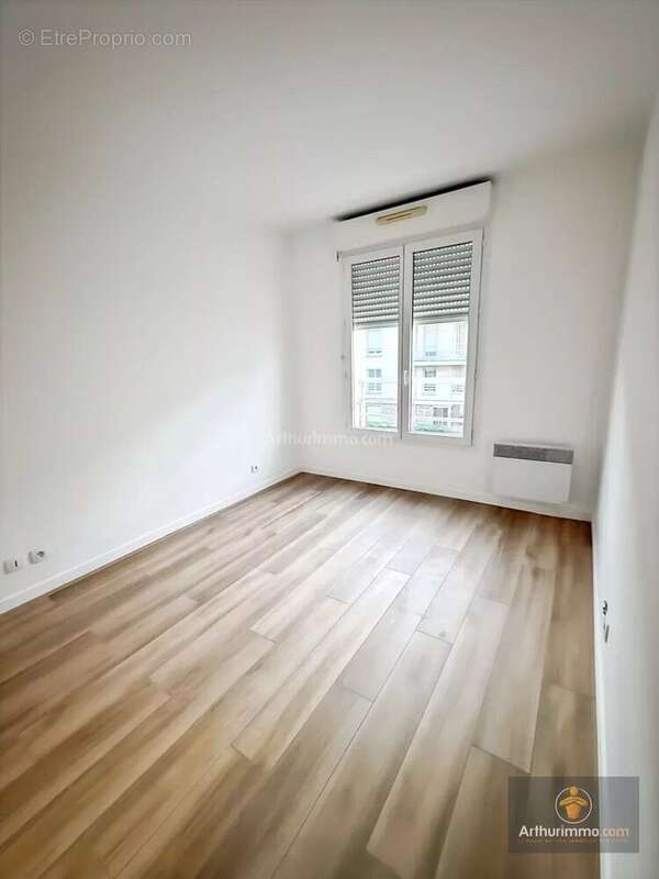 Appartement à CORBEIL-ESSONNES