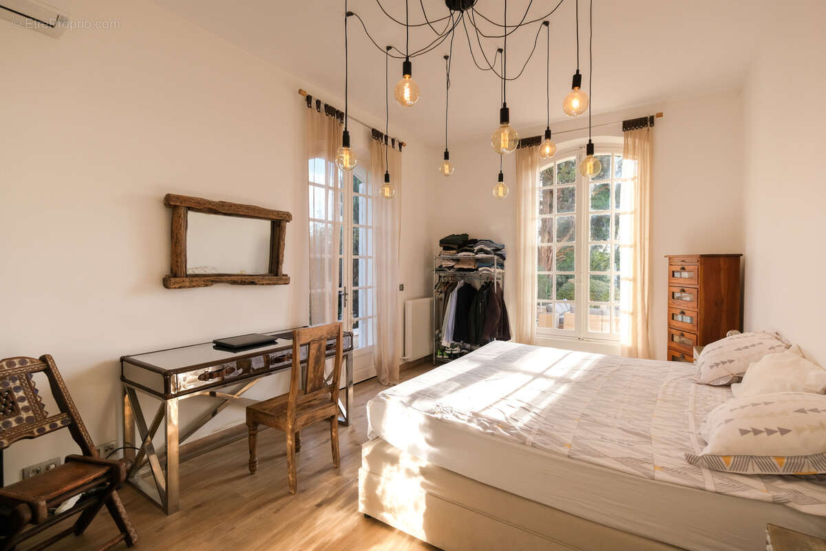 Maison à LA COLLE-SUR-LOUP