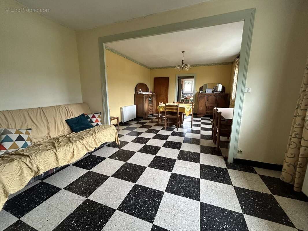 Maison sur sous-sol 5 chambres - photo 5
